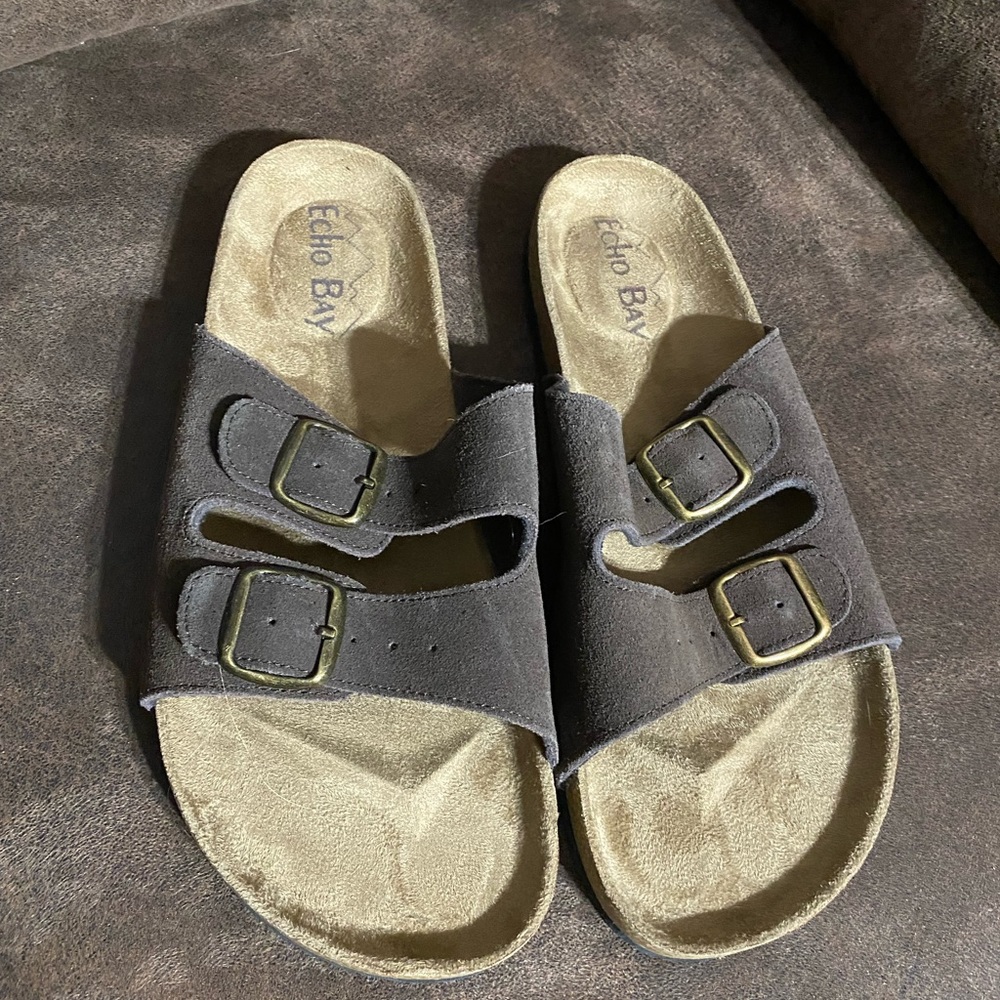 Echo Bay slides